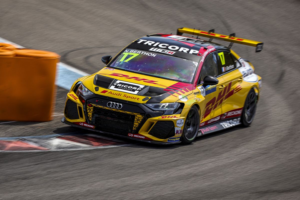 Berthon y Michelisz lideran los libres del WTCR en Anneau du Rhin