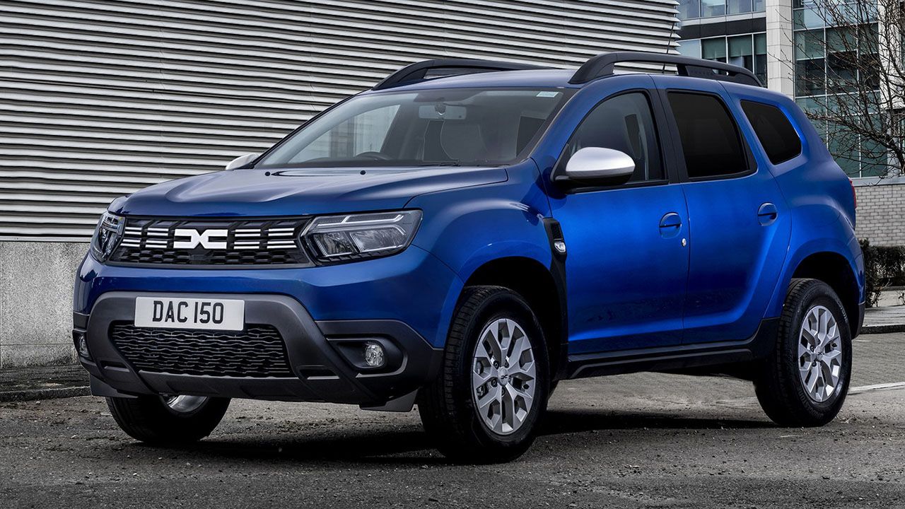 El nuevo Dacia Duster 2023 se convierte en un interesante (y barato) vehículo comercial