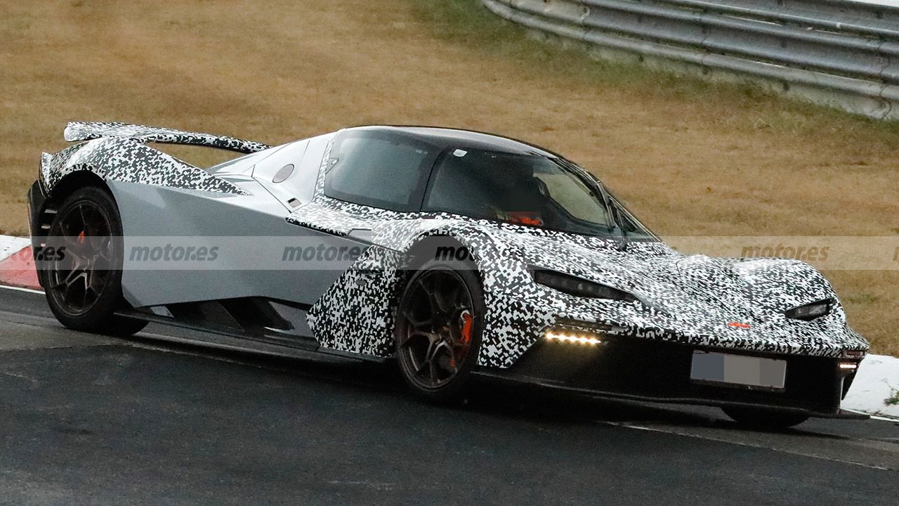 El nuevo KTM X-Bow GT-XR con motor del Audi RS 3 se pone a punto en Nürburgring