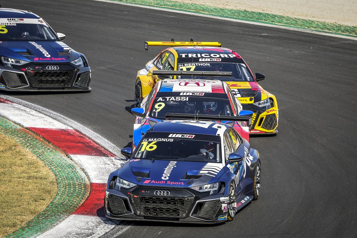 Mikel Azcona refuerza su liderato del WTCR en la compleja cita de Vallelunga