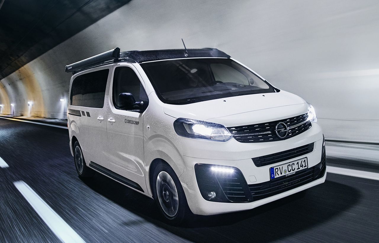 La Opel Zafira-e Life Crosscamp Flex se transforma en una Camper eléctrica