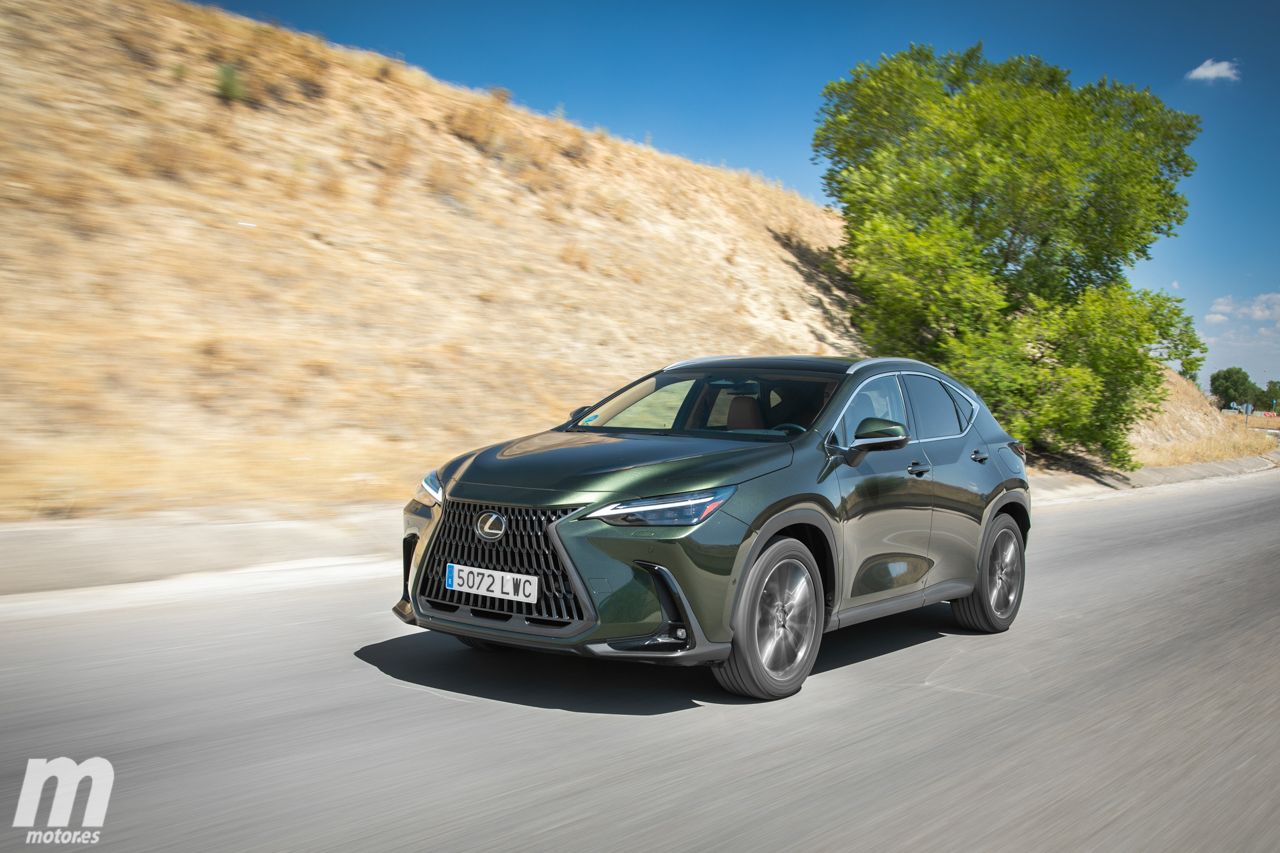 Prueba Lexus NX 350h 2022, como la seda (con vídeo)