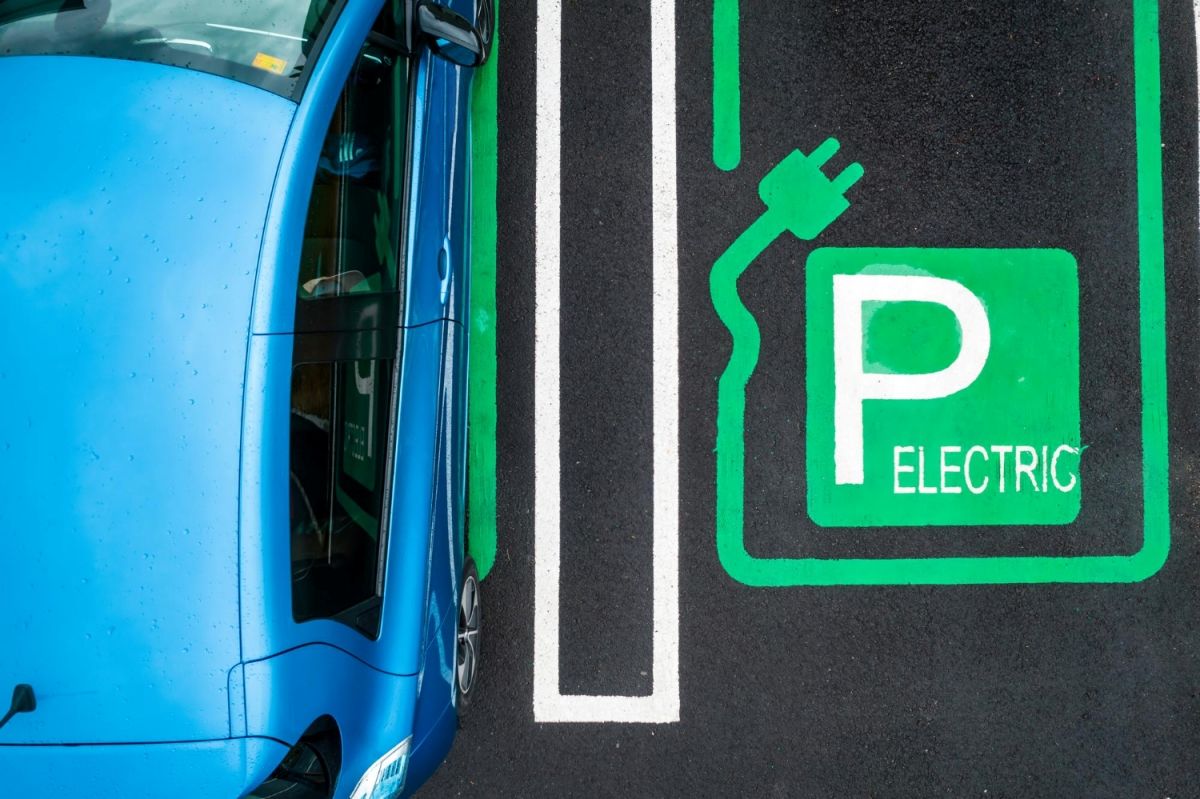 ¿Realmente sabemos lo que estamos haciendo? El negro panorama al que se enfrenta el coche eléctrico