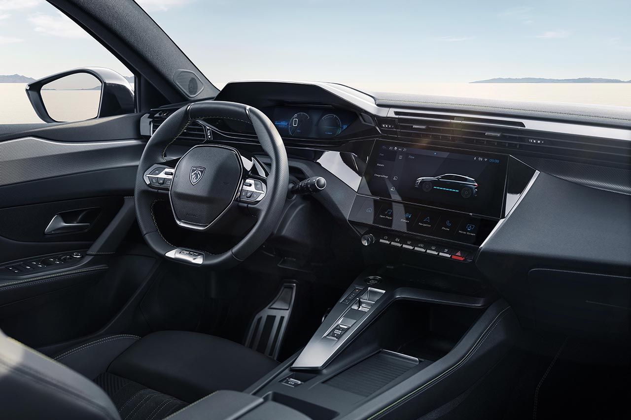 Peugeot e-308 - interior