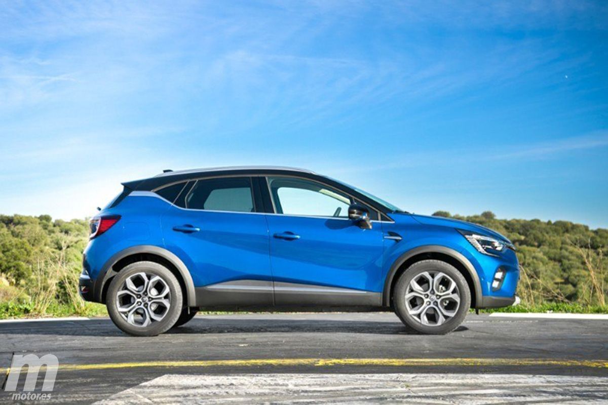 Renault Captur - lateral