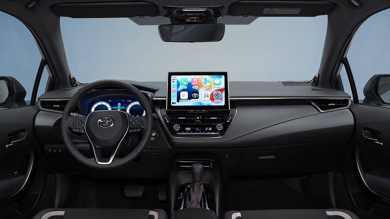 Toyota Corolla 2023 - interior