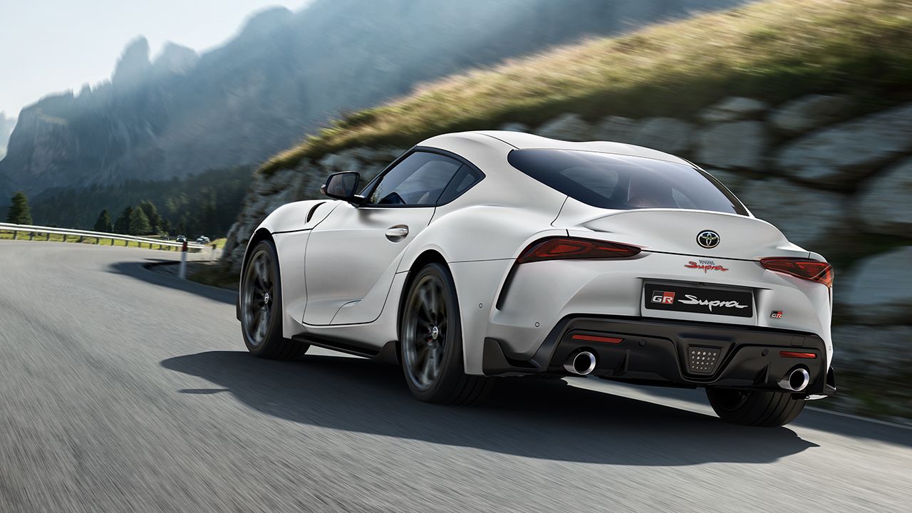 Toyota GR Supra 2023 - posterior