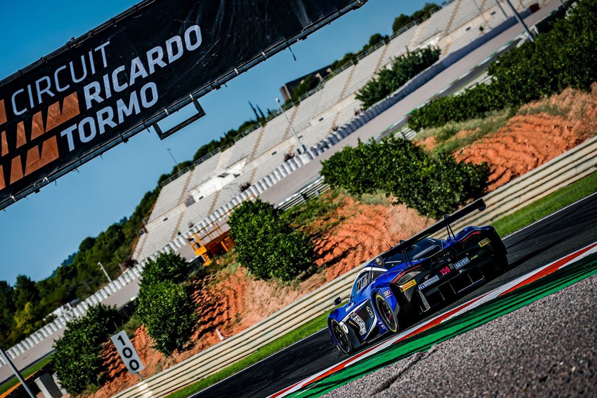 La Sprint Cup del GTWC Europe decide su campeón de 2022 en Valencia