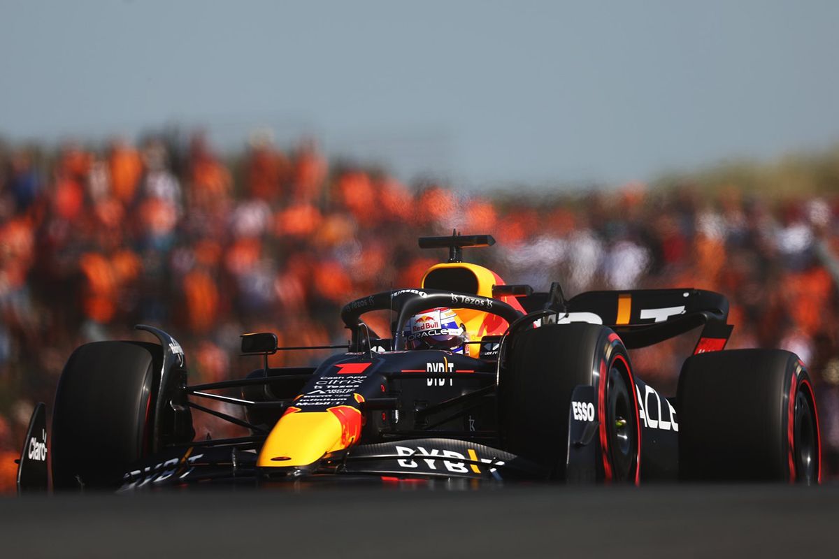 Verstappen adelanta la fiesta con la pole por un suspiro