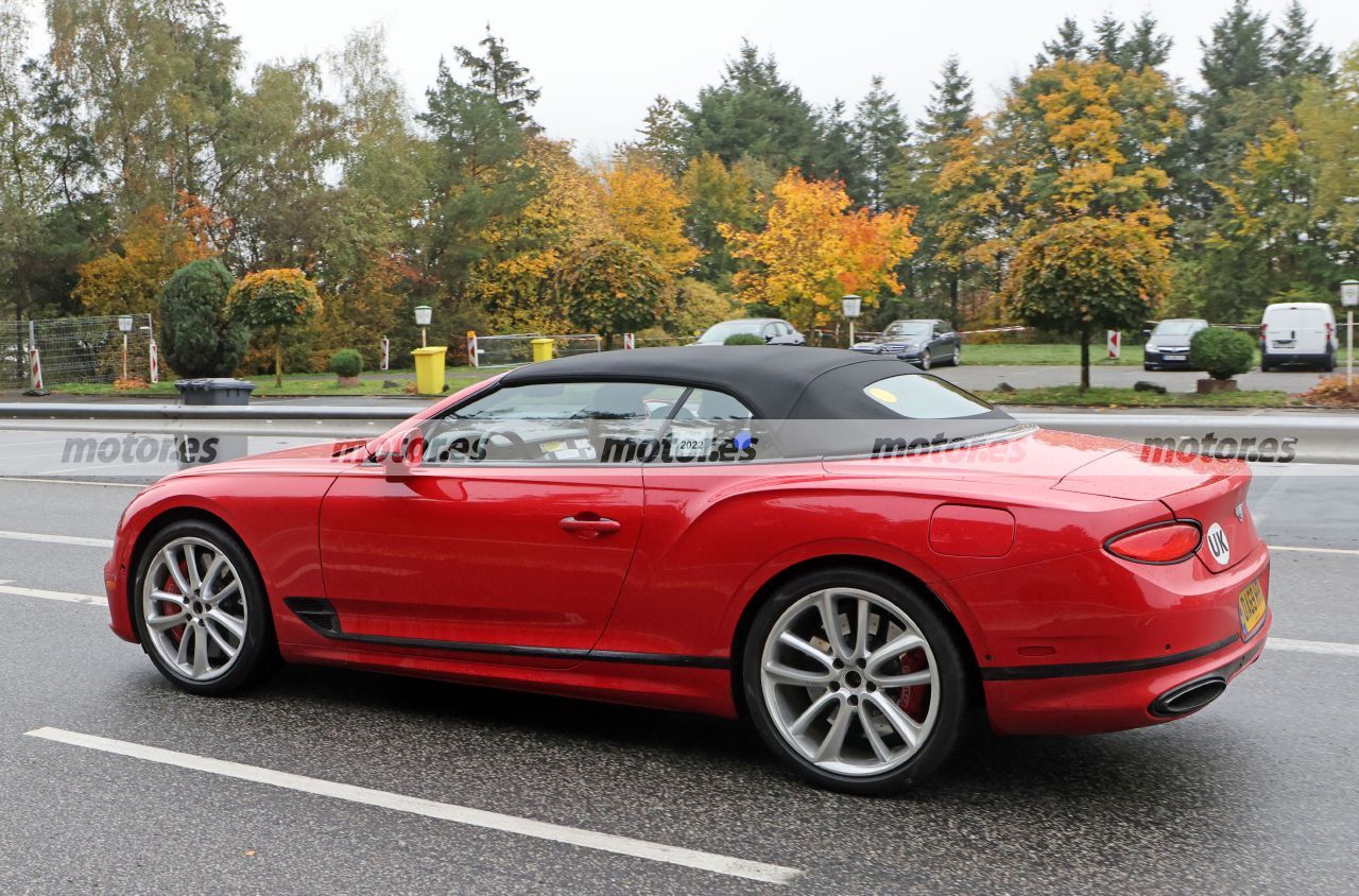 Fotos espía Bentley Continental GT Convertible PHEV 2024