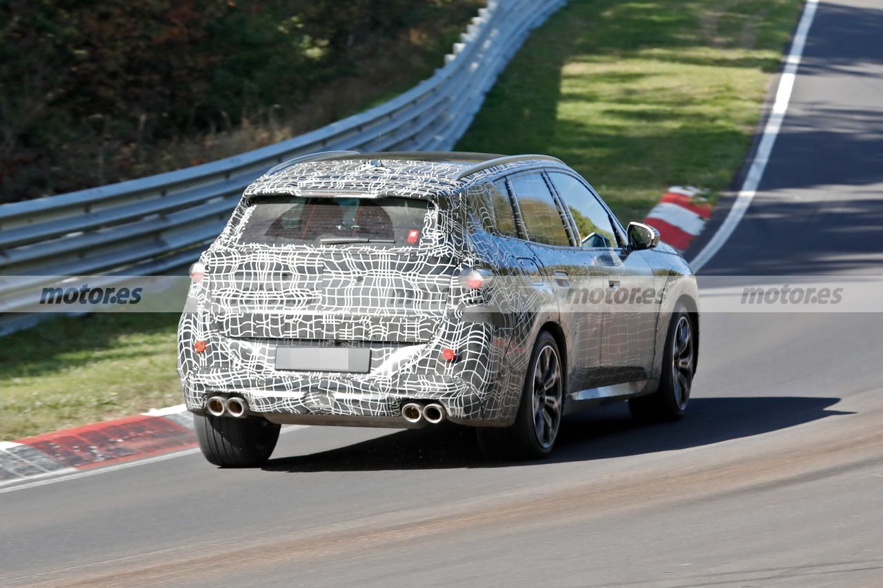 Fotos espía BMW X3 2024 en Nürburgring