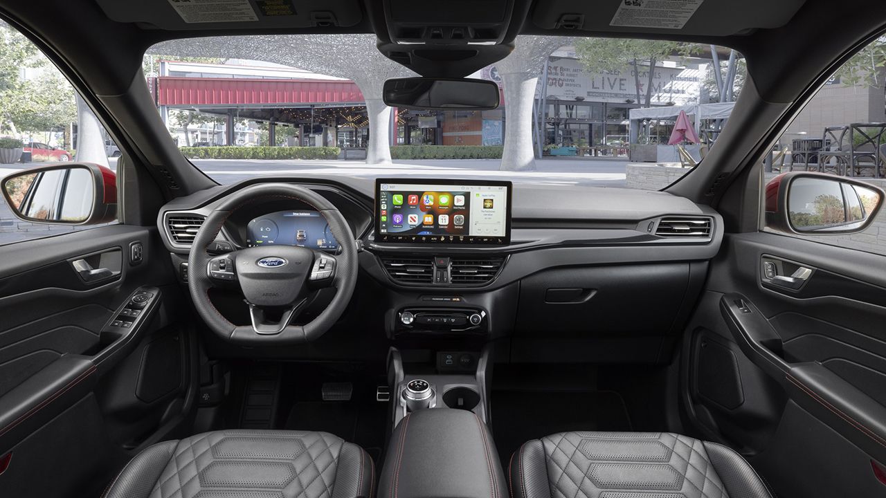 Ford Escape 2023 - interior