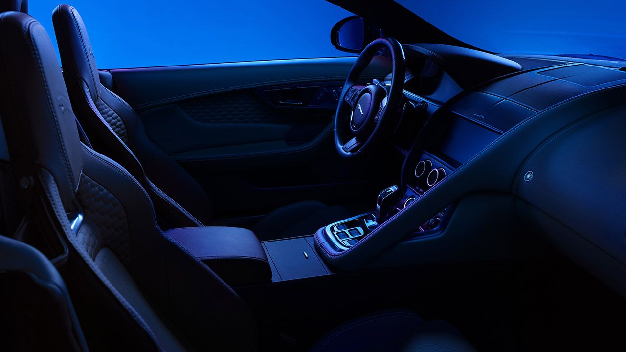 Jaguar F-Type 75 Edition - interior