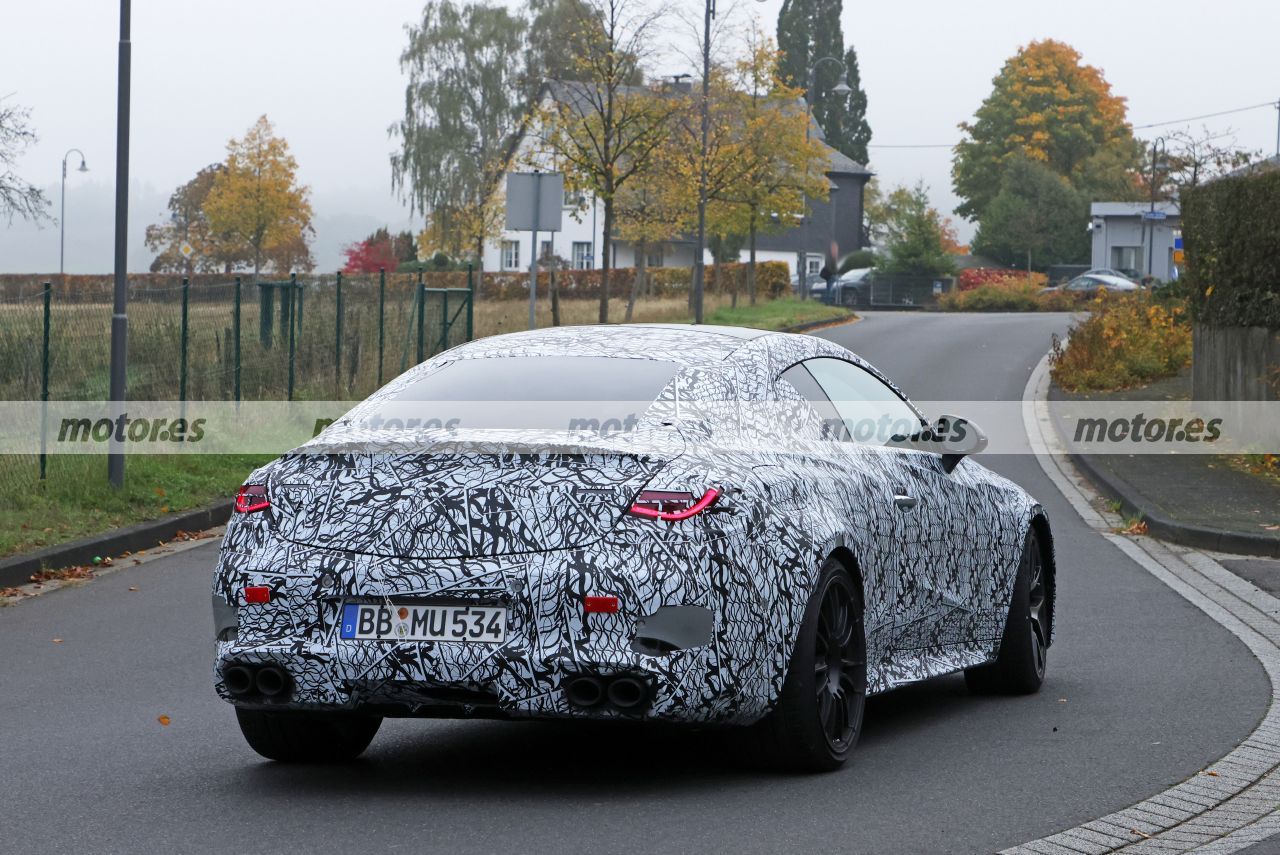 Fotos espía Mercedes-AMG CLE 53 Coupé