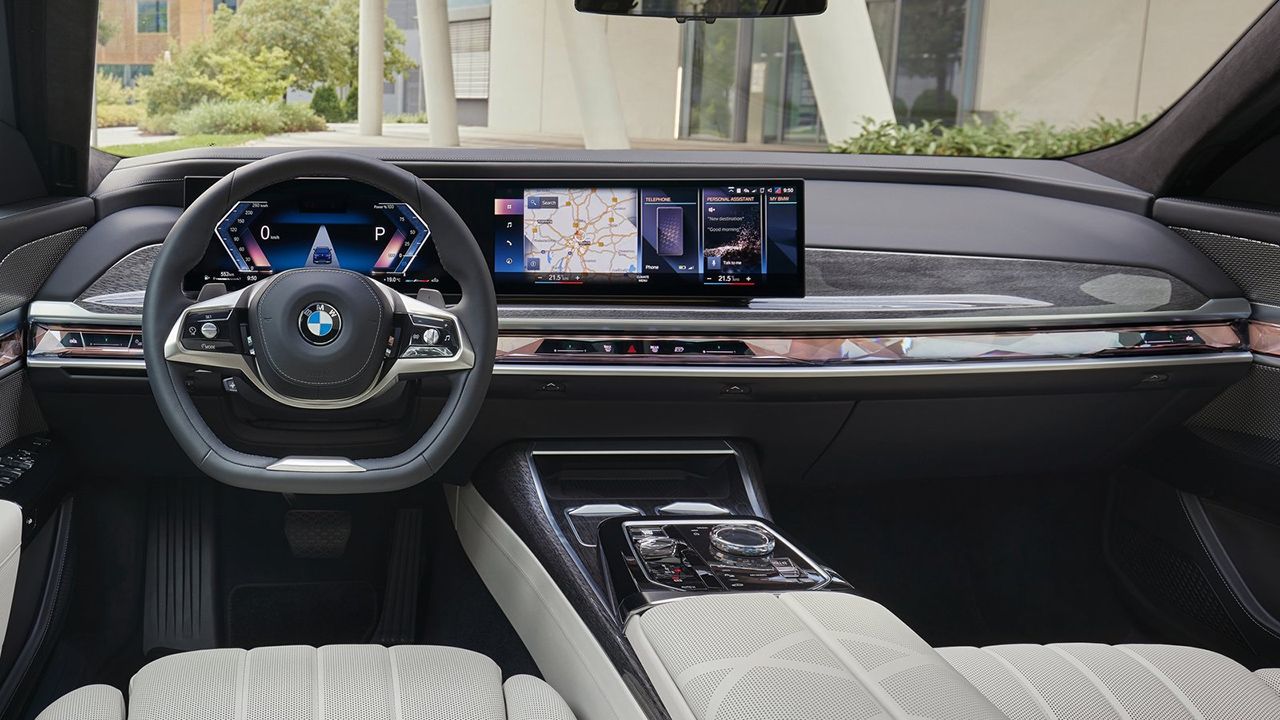 BMW Serie 7 2023 - interior