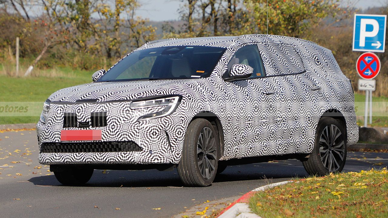 El nuevo Renault Espace, un SUV de siete plazas, al detalle en estas fotos espía