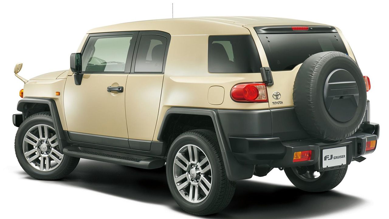 Toyota FJ Cruiser Final Edition - posterior