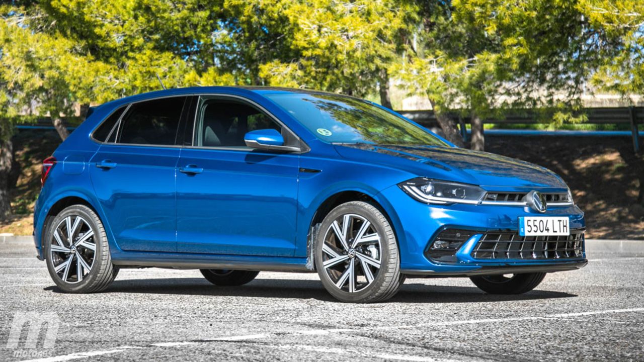 Holanda - Agosto 2022: El Volkswagen Polo aprovecha el momento