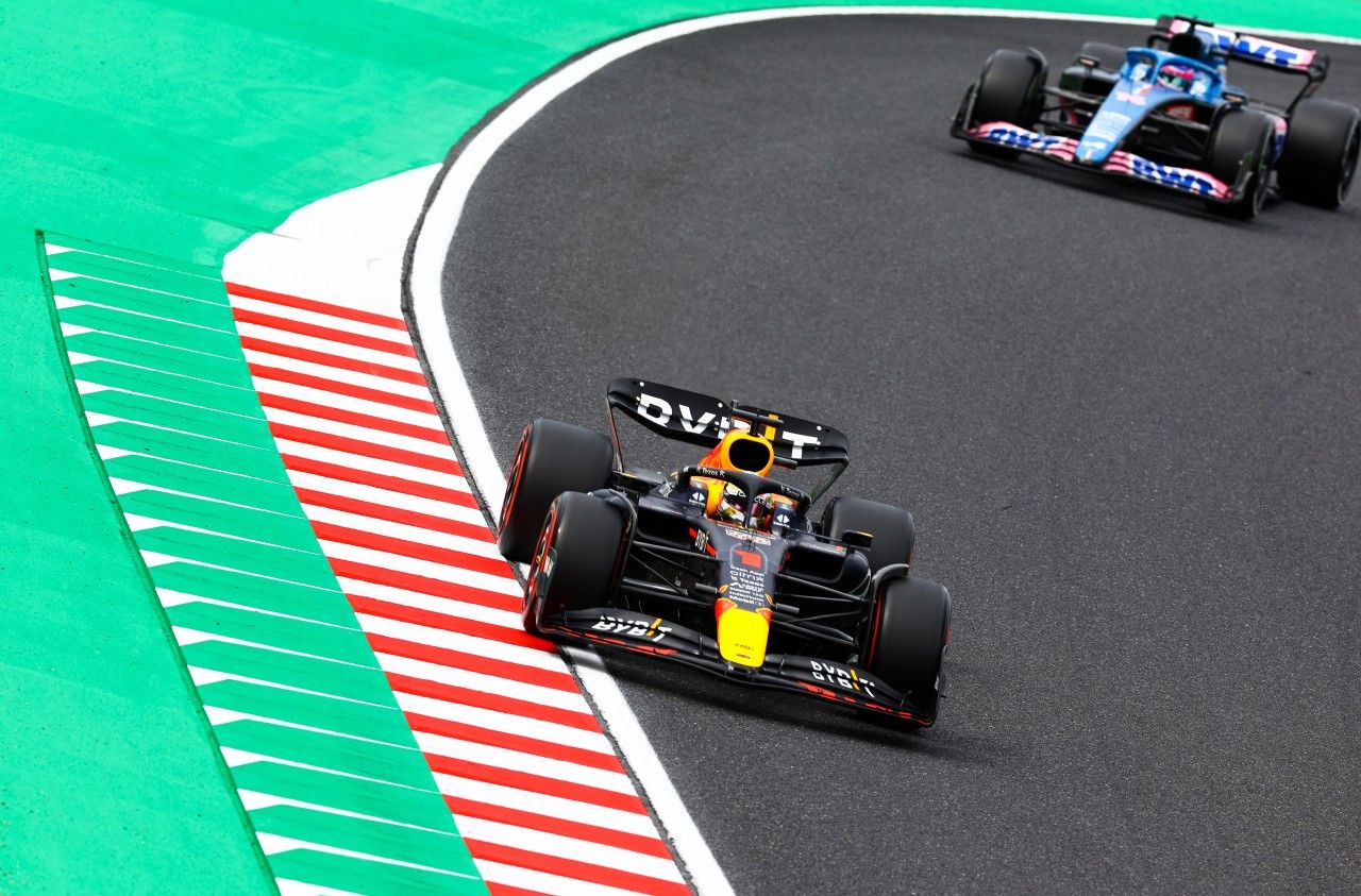 Verstappen, pole con asterisco para campeonar por la vía directa