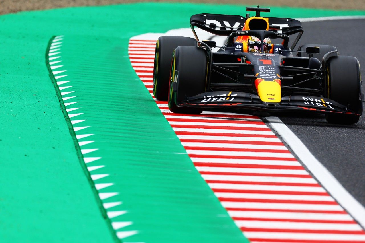 Verstappen mete miedo en seco antes de la clasificación de Suzuka