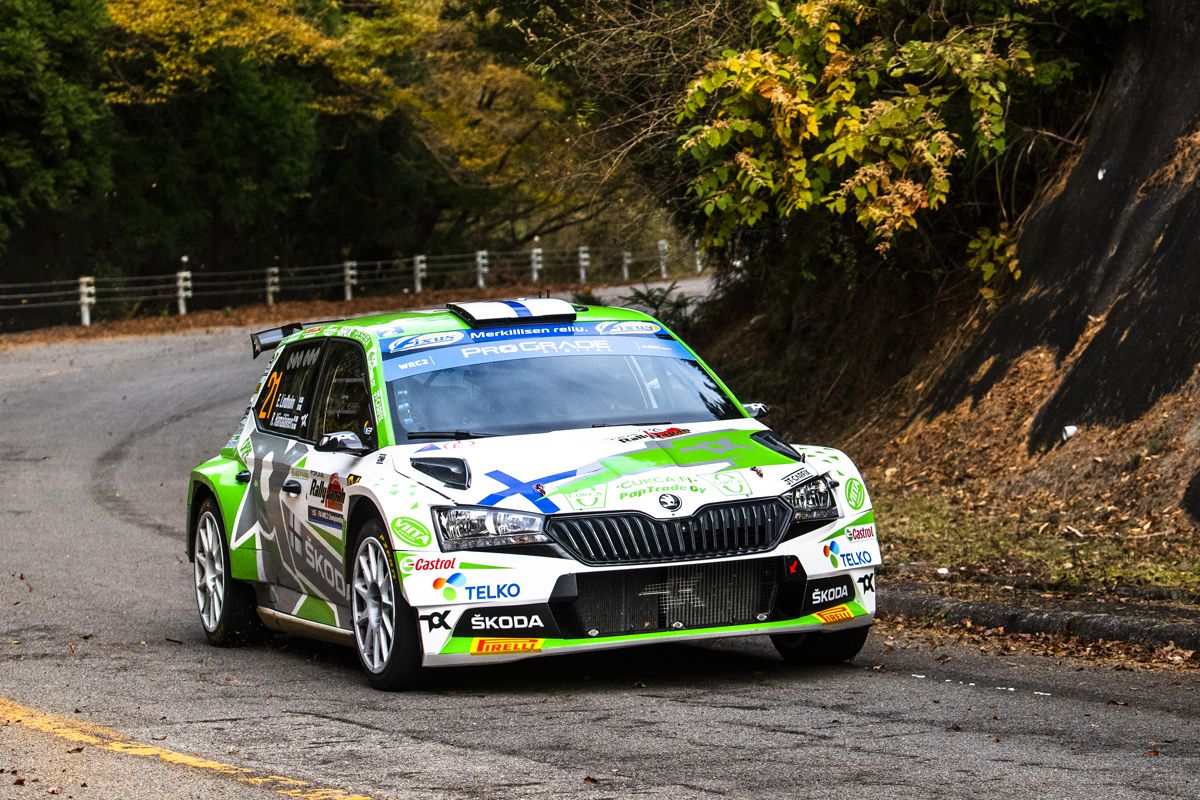 Doblete de Hyundai en casa de Toyota con victoria de Thierry Neuville en Japón