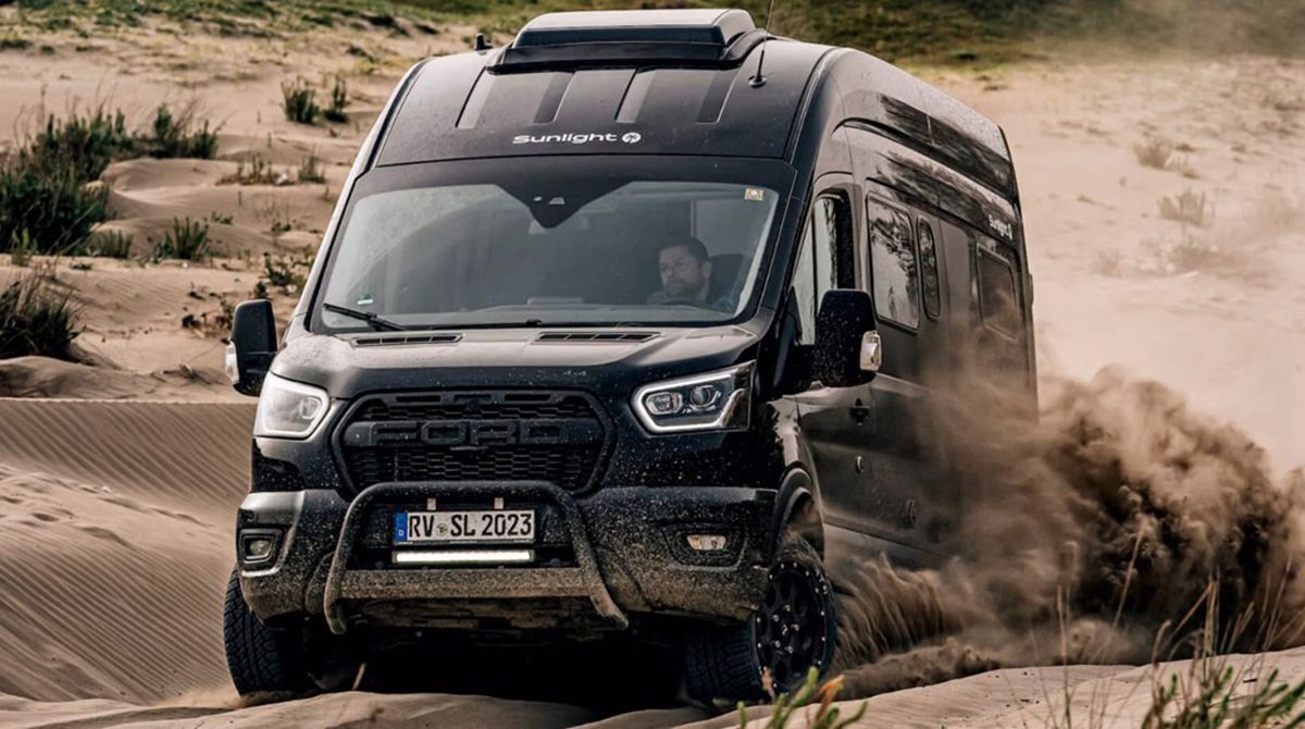 Sunlight Cliff 590 4x4 Adventure Edition es una interesante Camper basada en el Ford Transit