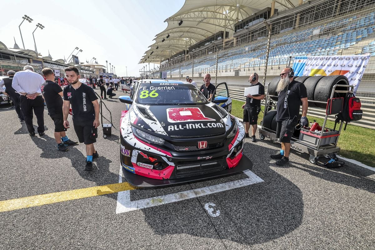 El Hyundai Elantra N TCR de Mikel Azcona 'engordará' para la cita final del WTCR