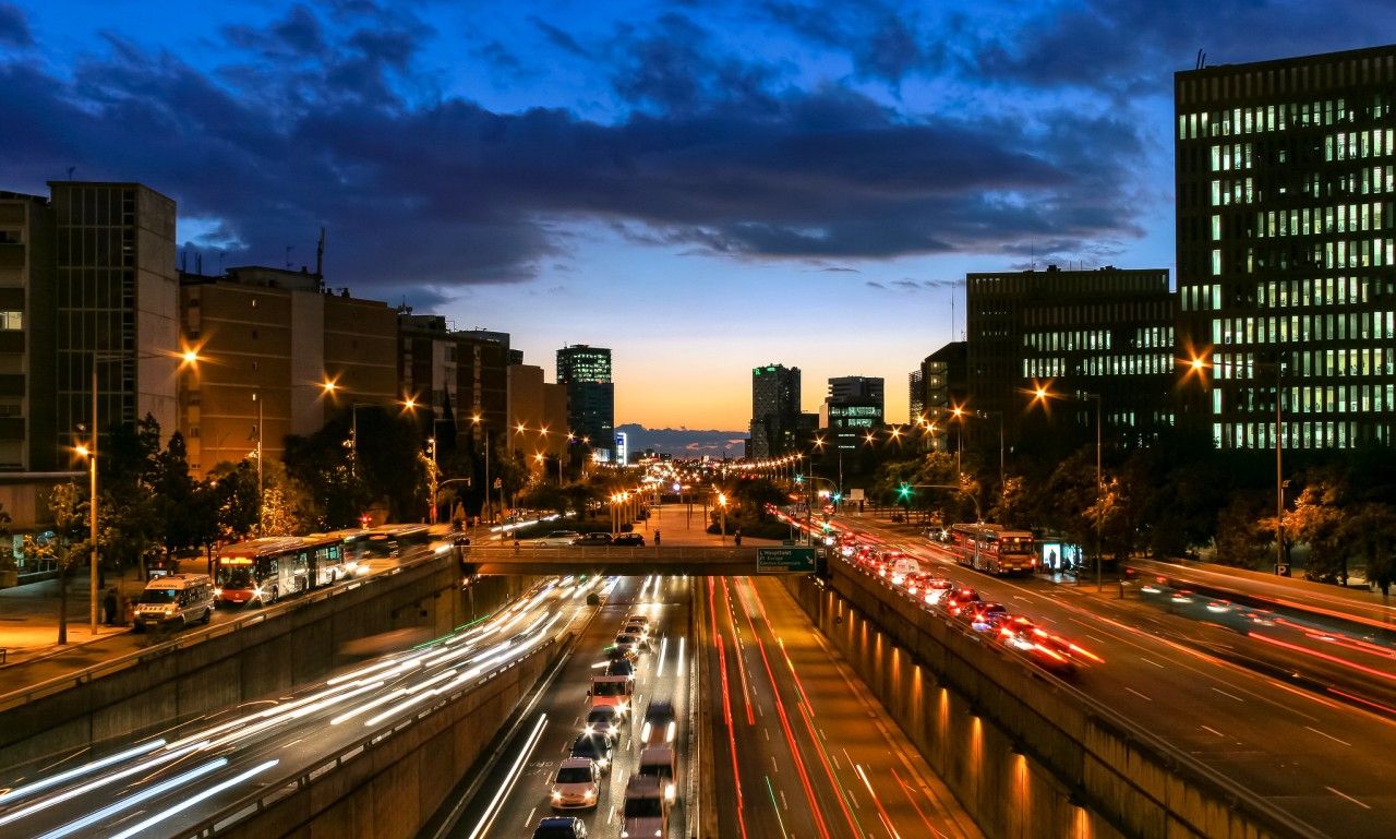 La imposible transición hacia el coche eléctrico en España, ¿bulo o realidad?