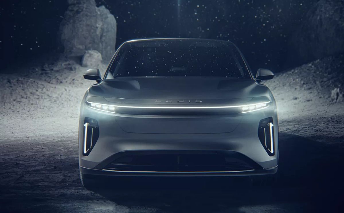 El Lucid Gravity se insinúa en unos adelantos, un SUV eléctrico tan lujoso como el Maybach EQS