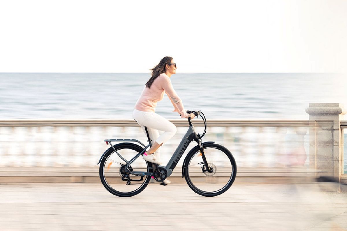 La Moma eBike 28 Pro está de oferta y es la bici eléctrica más interesante del Black Friday