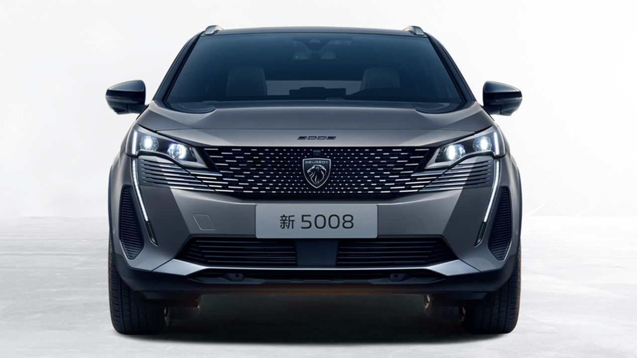 Peugeot 5008 2023 - frontal