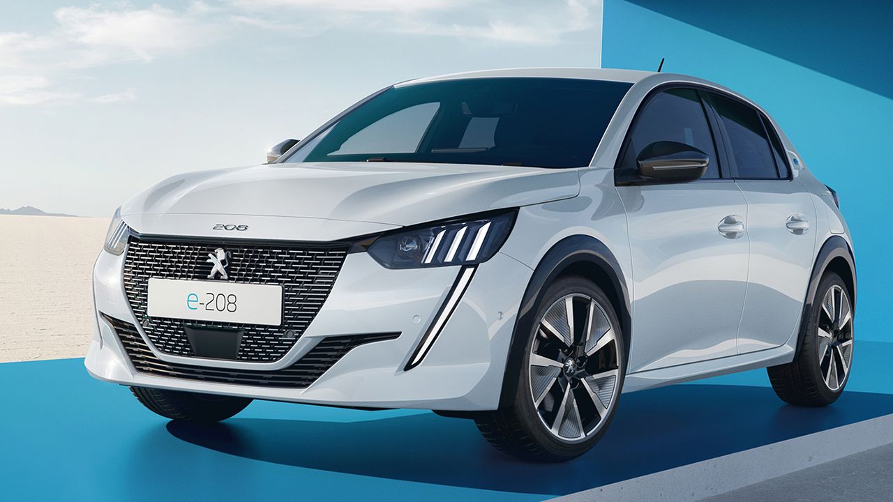 El nuevo Peugeot e-208 con hasta 400 km de autonomía se pone a la venta en España