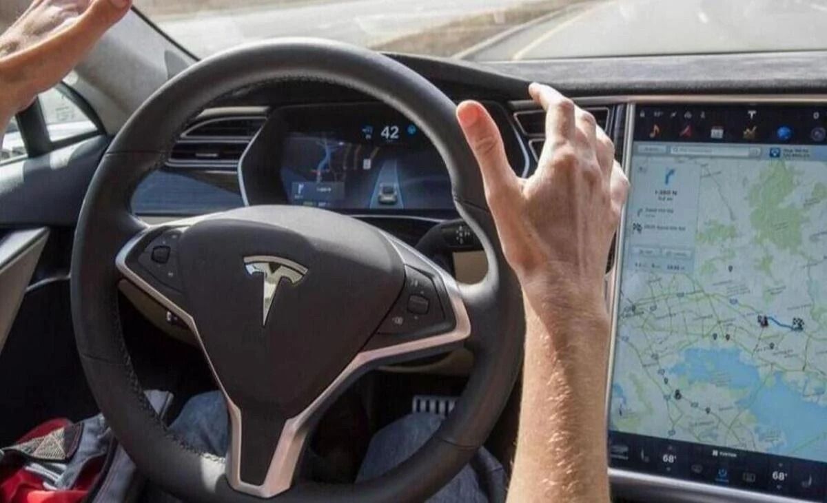 Tesla Cruise Control