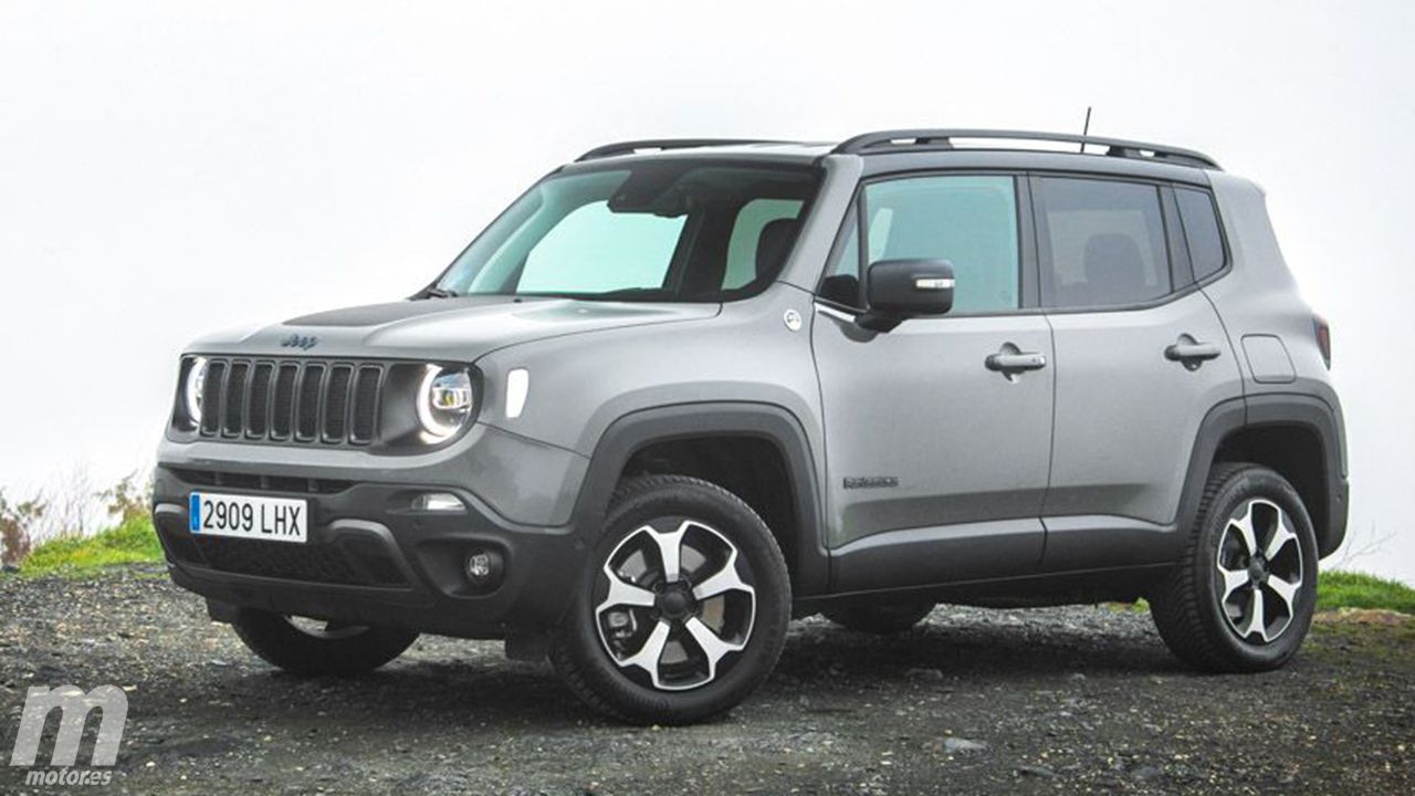 Italia - Octubre 2022: El Jeep Renegade lidera su categoría