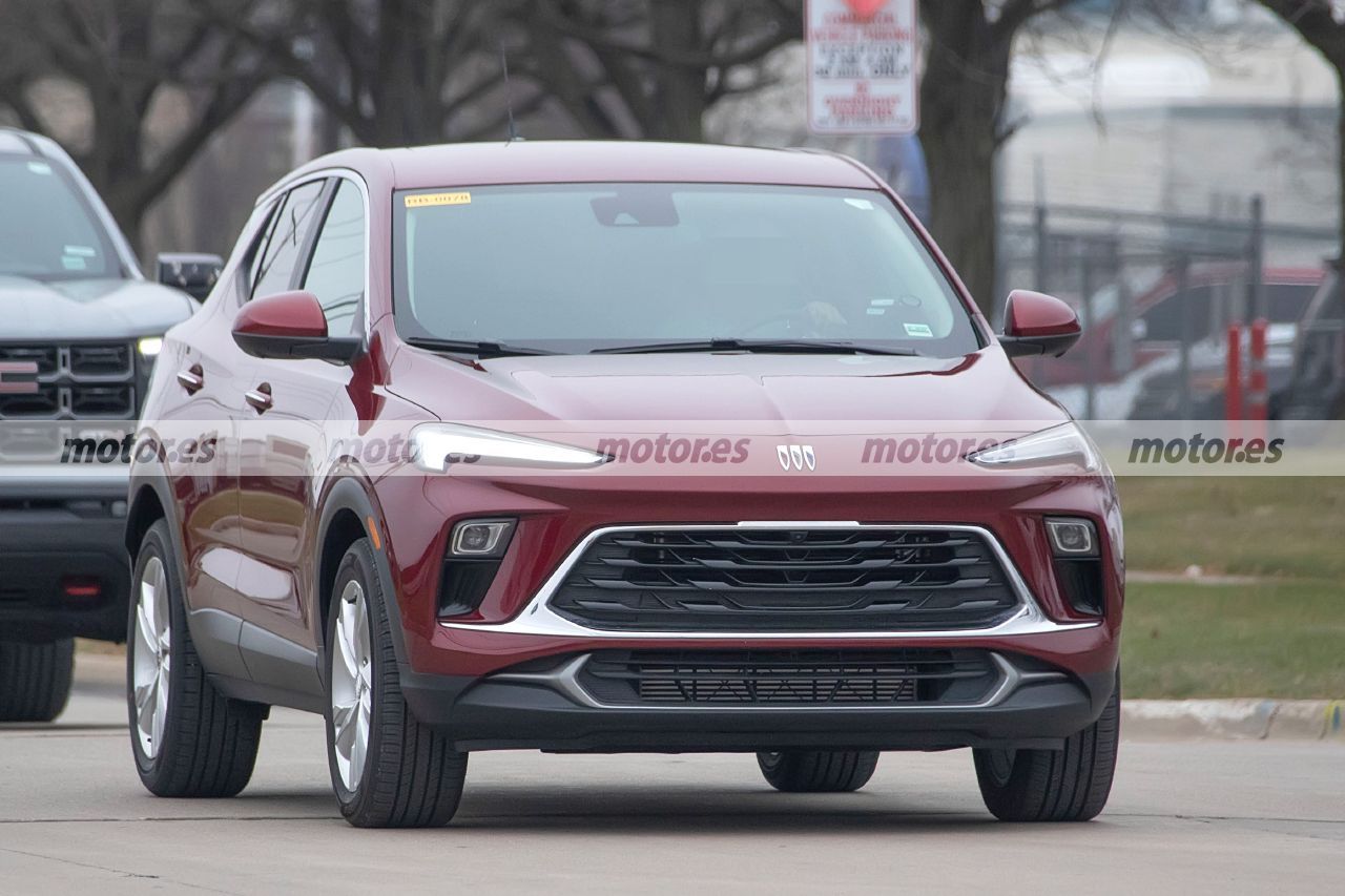 El Buick Encore GX Facelift se deja ver en fotos espía al desnudo en Estados Unidos