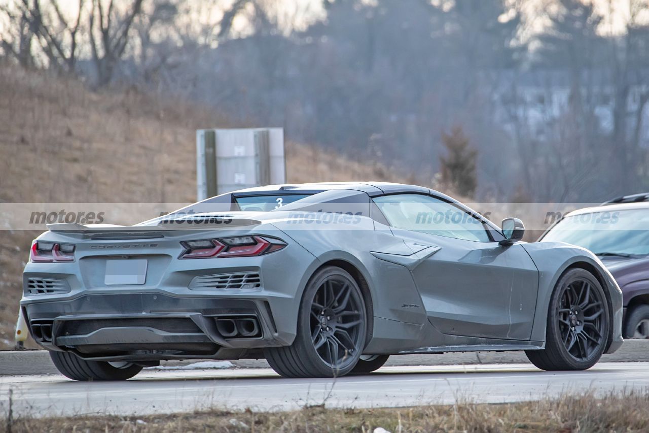 Fotos espía Chevrolet Corvette E-Ray Convertible 2024