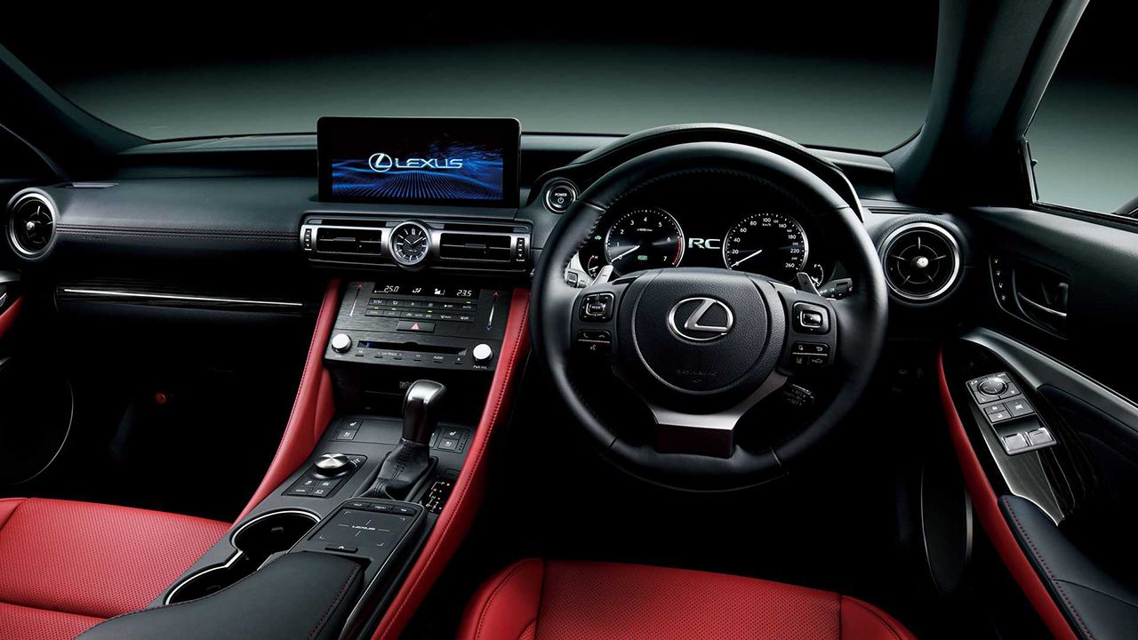 Lexus RC 2023 - interior