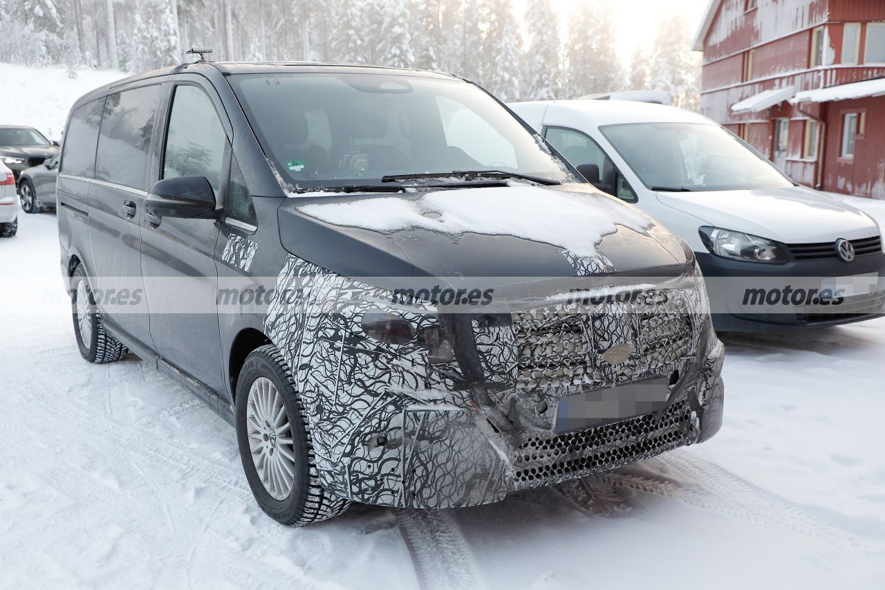 Fotos espía Mercedes EQV Facelift 2023