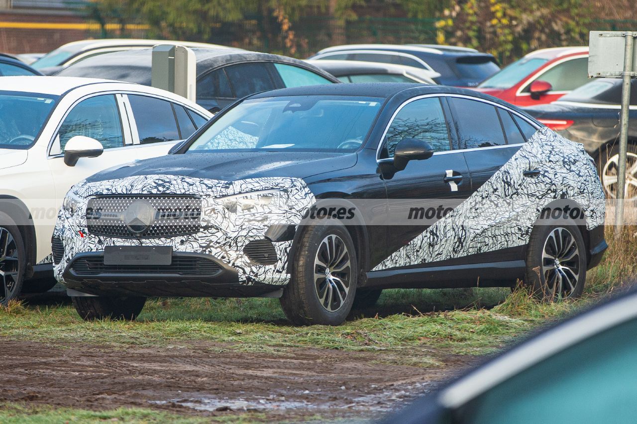 Fotos espía Mercedes GLC Coupé 2023