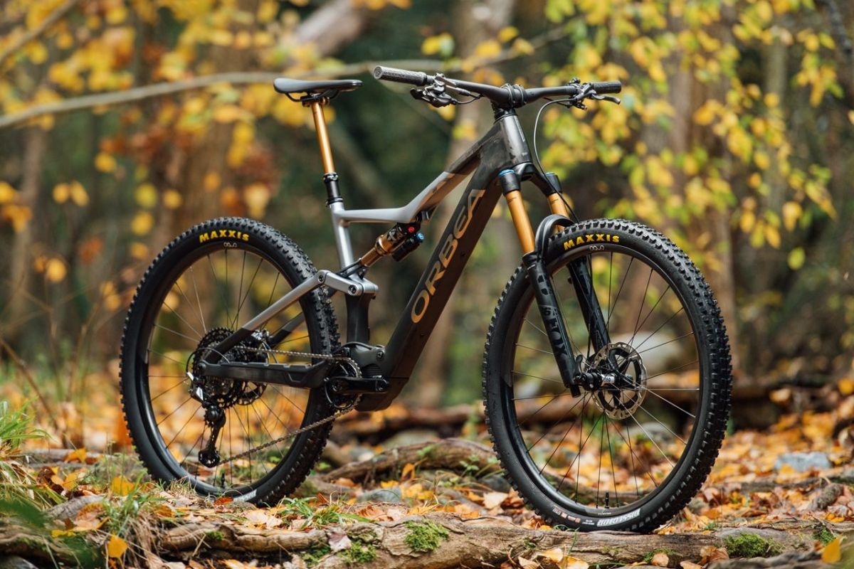 Orbea lo vuelve a hacer: la nueva Rise de doble suspensión sigue fiel a su filosofía para mantenerse en la élite de las e-MTB ligeras 