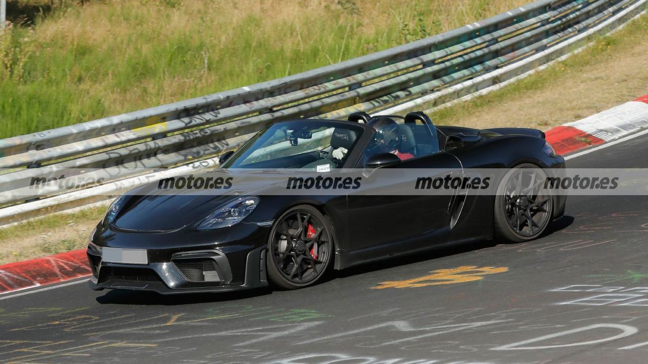 Porsche 718 Boxster Spyder RS - foto espía