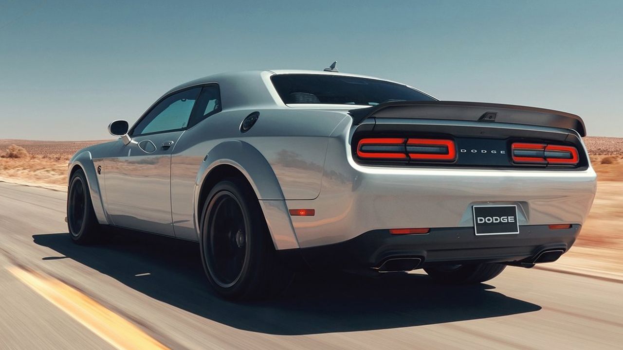 Dodge Challenger - posterior