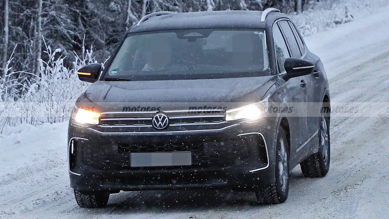 Volkswagen Tiguan 2024 - foto espía frontal