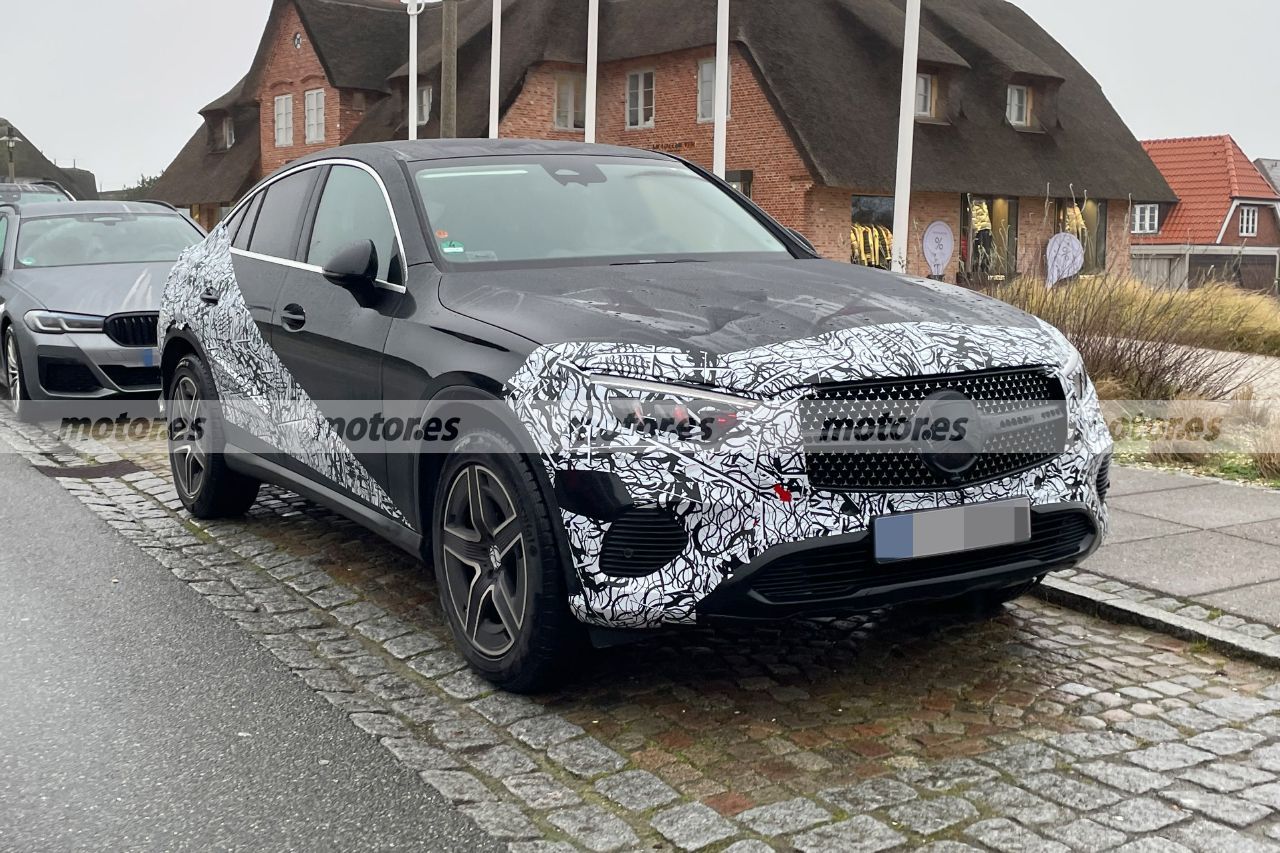 Fotos espía Mercedes GLC Coupé 2023