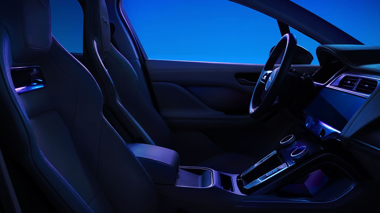 Jaguar I-Pace 2023 - interior