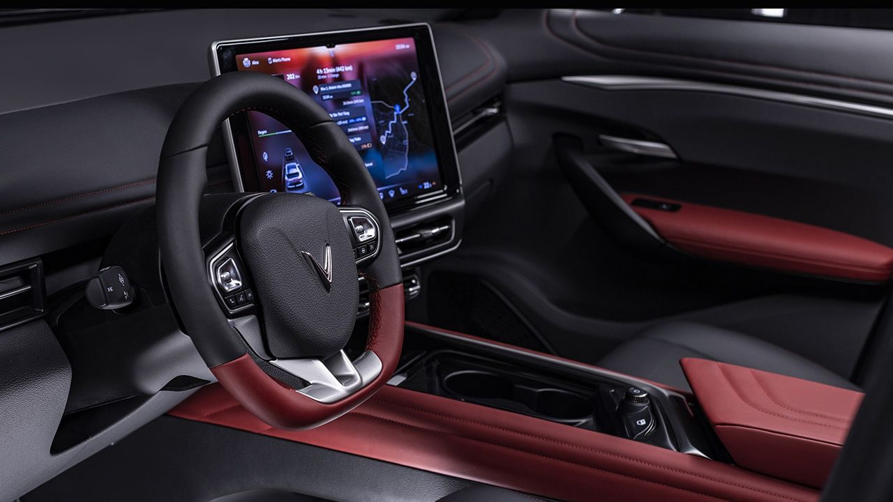 VinFast VF 7 - interior