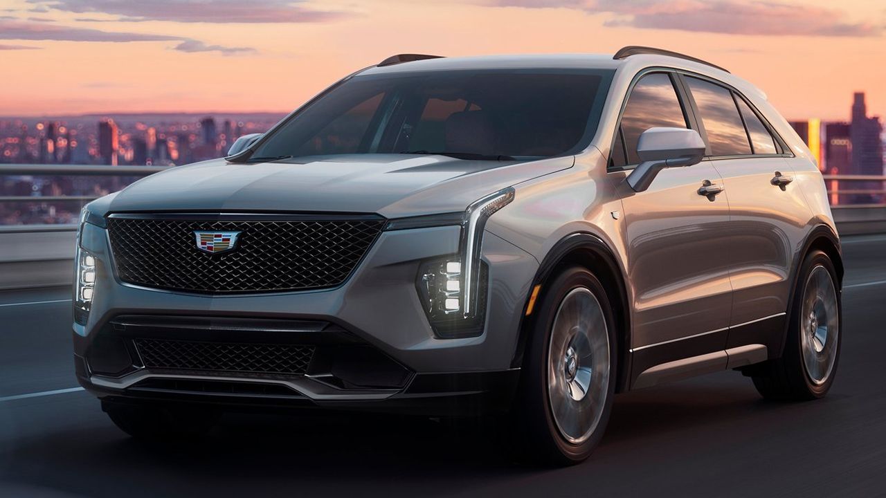 Desvelado el nuevo Cadillac XT4 2023, un SUV más tecnológico que se acerca al eléctrico Lyriq