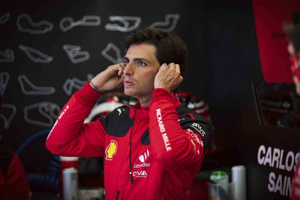 Carlos Sainz cierra el test de Bahréin con los deberes hechos: «Completamos el plan de los tres días»