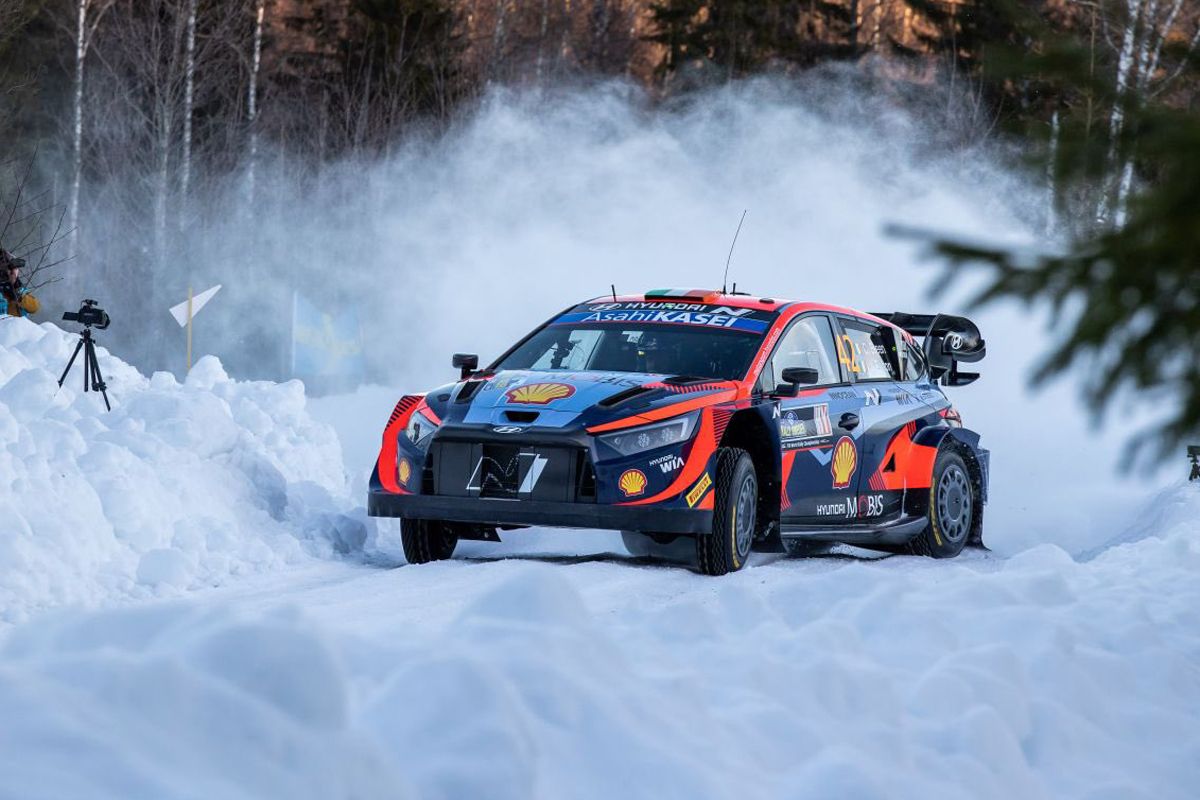 Craig Breen cierra la primera etapa del Rally de Suecia al mando ante un pujante Ott Tänak