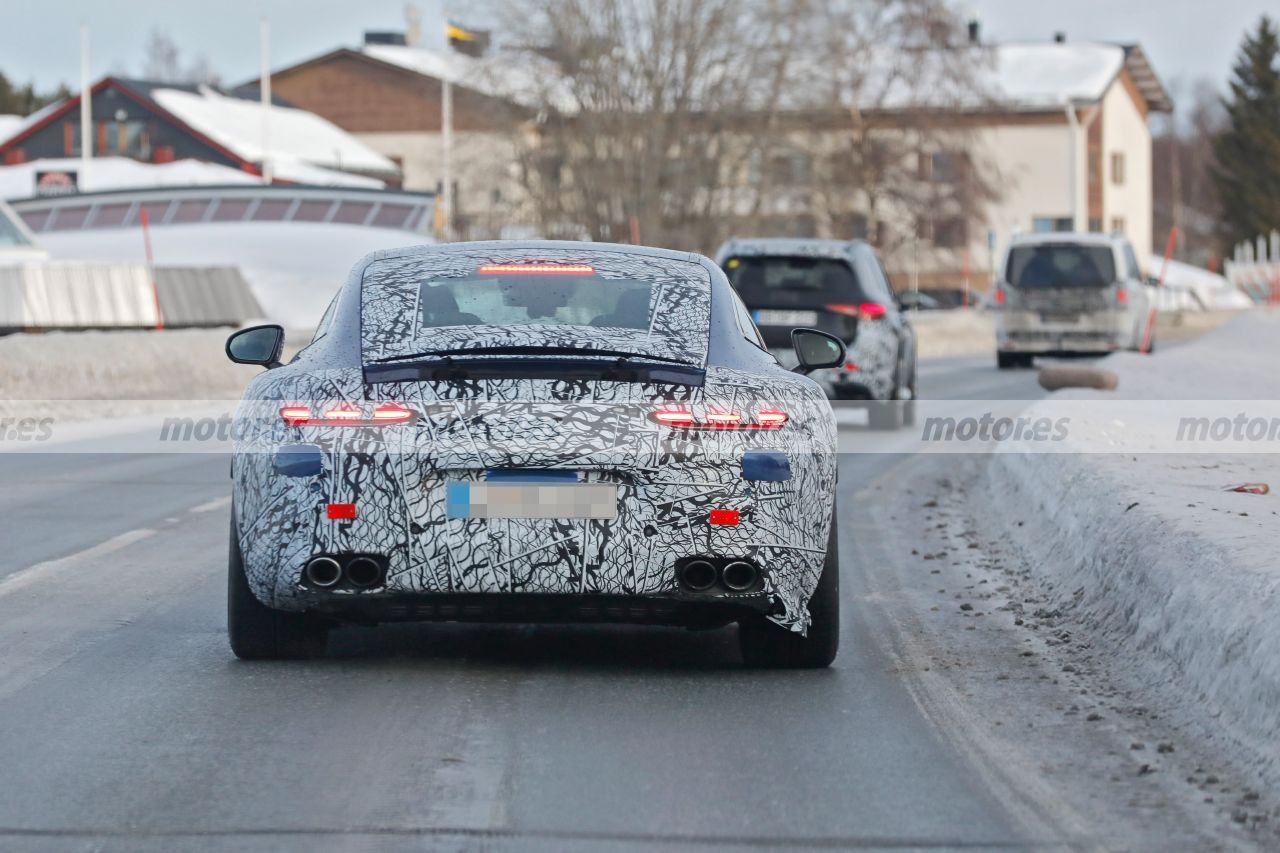 Fotos espía Mercedes-AMG GT 43 2023